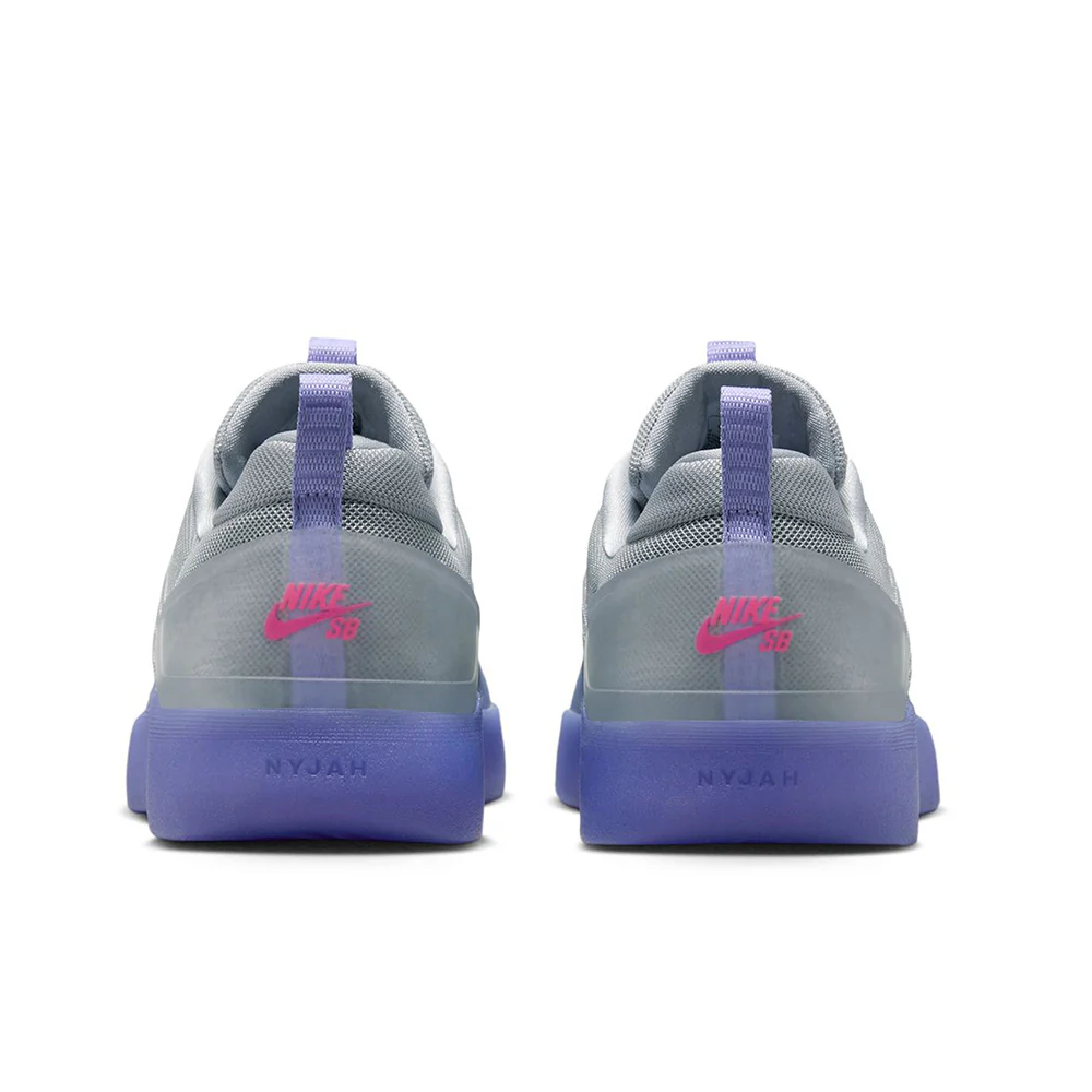 NIKE SB NYJAH 4 LT THISTLE / BLACK-LT THISTLE-WOLF GREY-HYPER PINK - Image 4